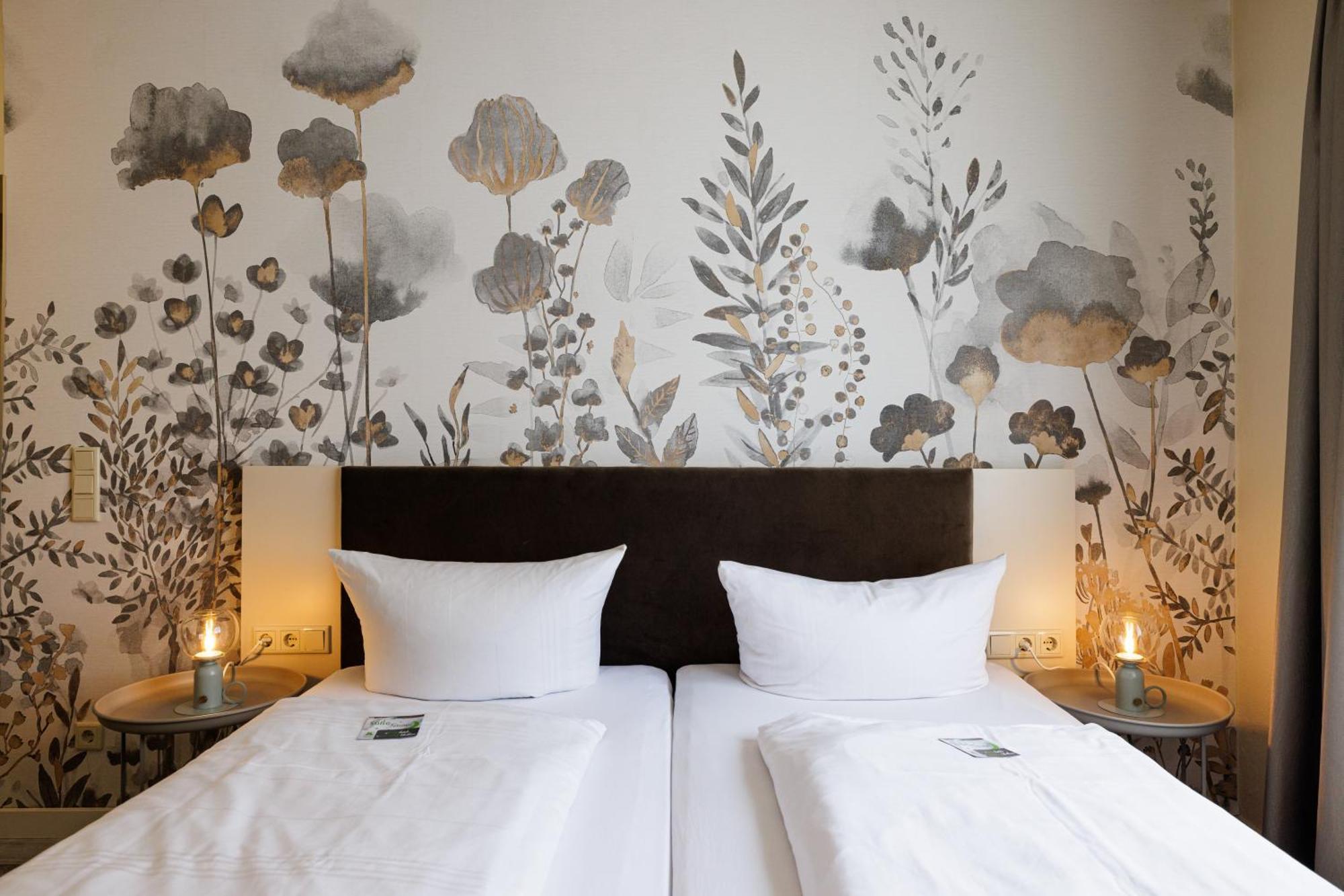 Flair Hotel Zum Storchen Bad Windsheim Zewnętrze zdjęcie